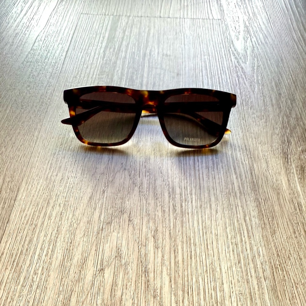 quay australia flip side brown tortoise polarized square sunglasses eyewear NEW